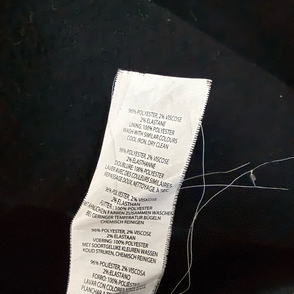 Pea coat. Very warm. Looks great with jeans and sneakers & t shirt. - Picture 6 of 6